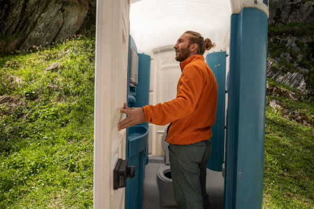 Best Best portable toilet rental  in Des Moines, WA